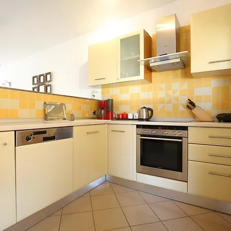 Josip Apartment